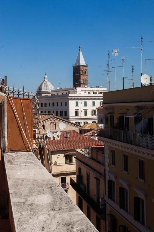 Casa Tua Sul Tetto Di Roma Apartment Luaran gambar